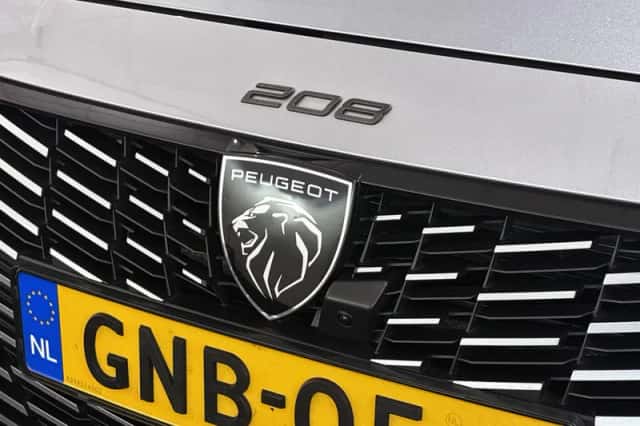 Peugeot 208 (2024) thumbnail 38