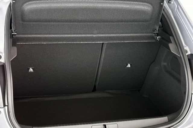 Peugeot 208 (2024) thumbnail 10