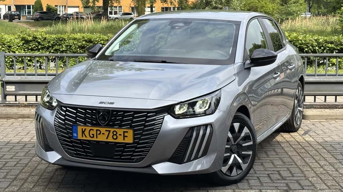 Peugeot 208 (2026) — foto 1
