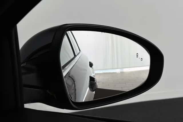 Kia Proceed (2021) thumbnail 25
