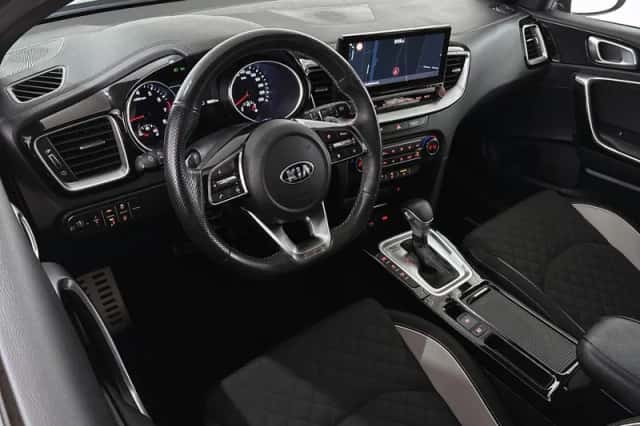 Kia Proceed (2021) thumbnail 5