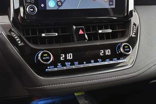 Toyota Corolla (2022) thumbnail 24