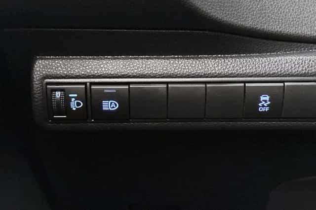 Toyota Corolla (2022) thumbnail 25