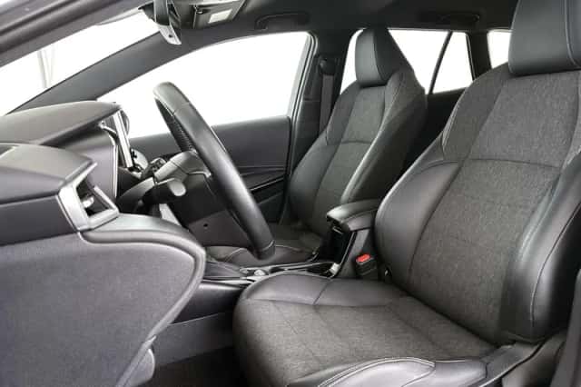 Toyota Corolla (2022) thumbnail 6