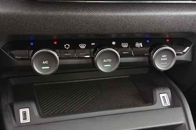 Citroën ë-C4 (2023) thumbnail 37