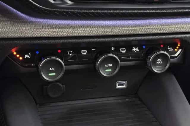 Citroën C5 X (2022) thumbnail 38