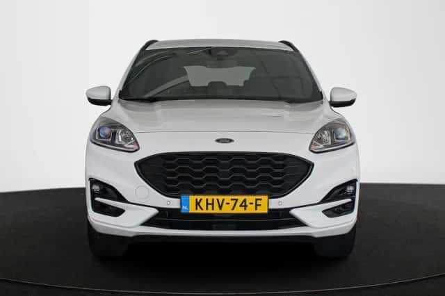 Ford Kuga (2023) thumbnail 14
