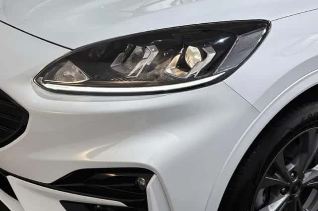 Ford Kuga (2023) thumbnail 20