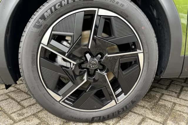 Peugeot 408 (2026) thumbnail 8