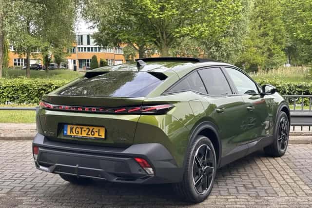 Peugeot 408 (2026) thumbnail 3