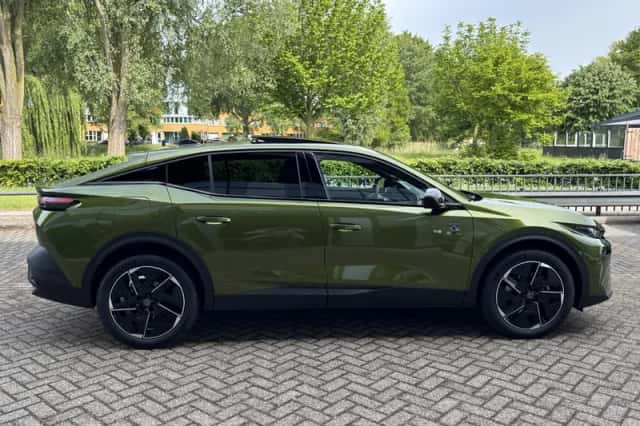 Peugeot 408 (2026) thumbnail 6