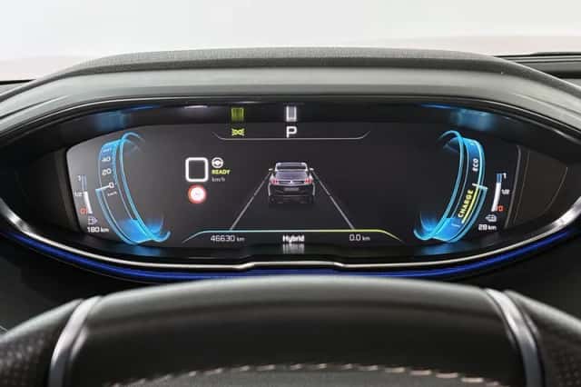 Peugeot 3008 (2021) thumbnail 12
