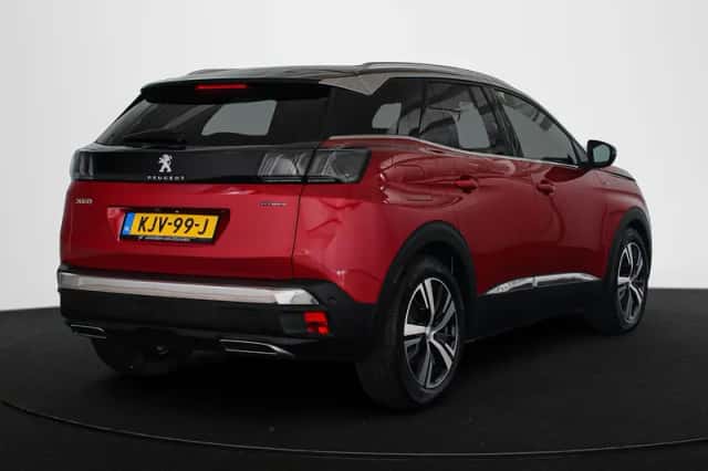 Peugeot 3008 (2021) thumbnail 3