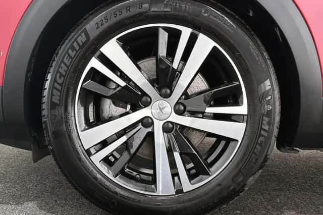Peugeot 3008 (2021) thumbnail 25