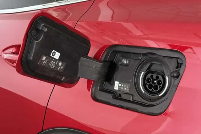 Peugeot 3008 (2021) thumbnail 34