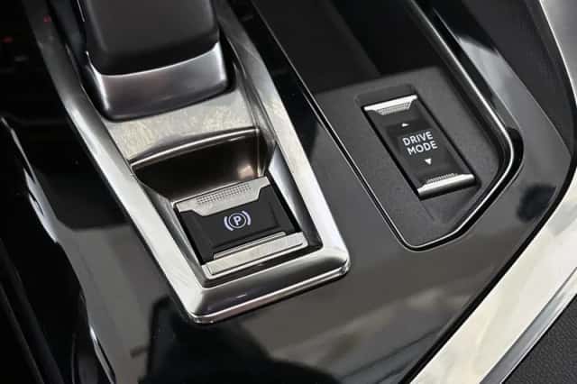 Peugeot 3008 (2021) thumbnail 47