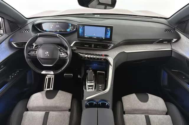 Peugeot 3008 (2021) thumbnail 7