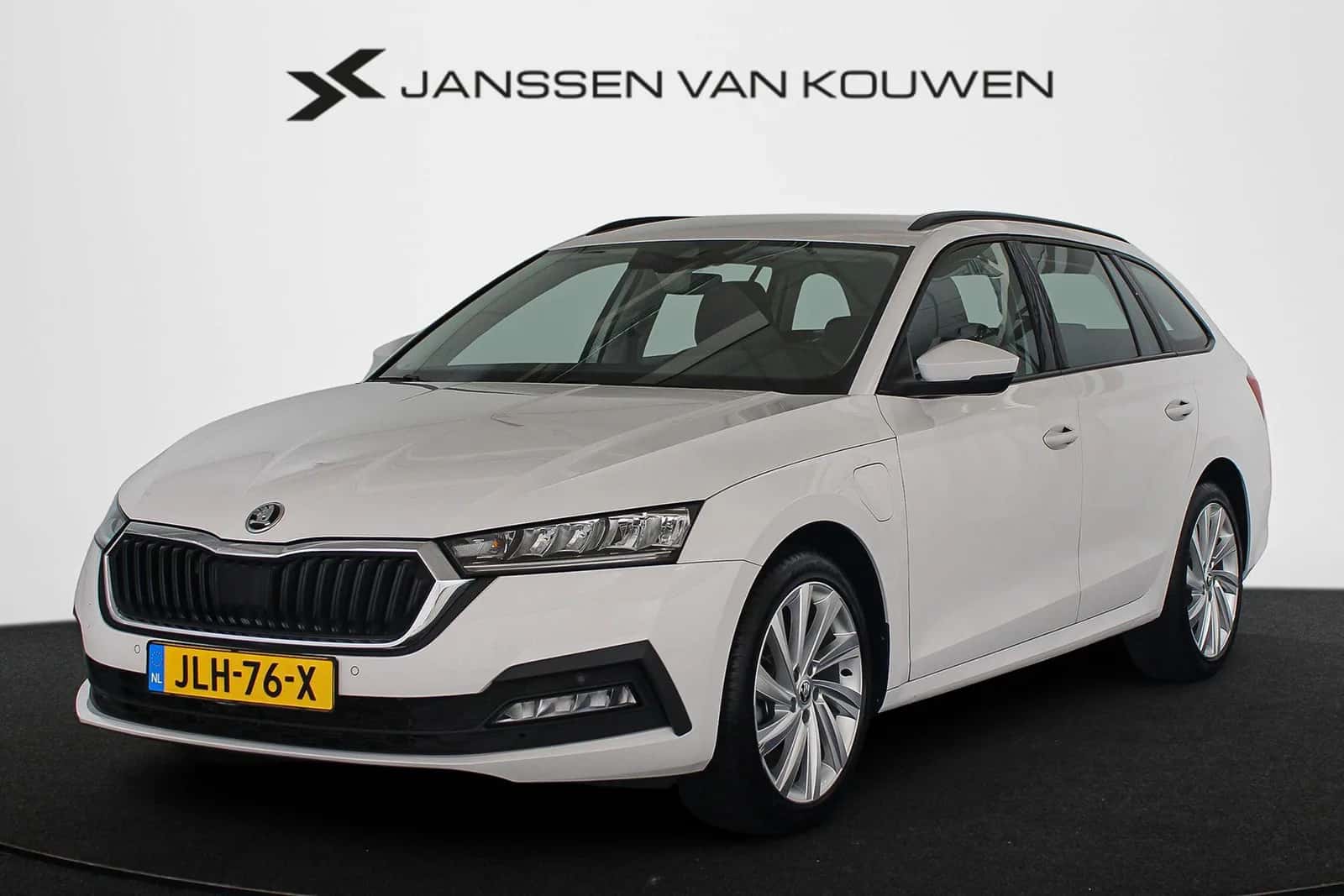 Škoda Octavia (2022) — foto 1