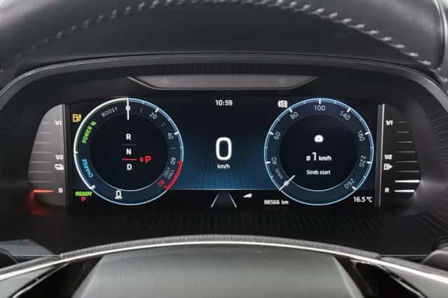 Škoda Octavia (2022) thumbnail 11