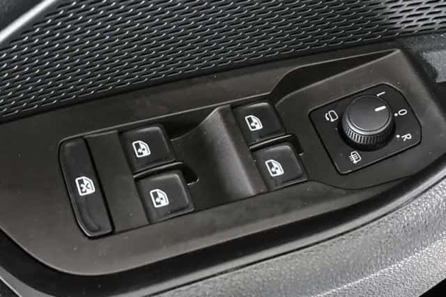 Škoda Octavia (2022) thumbnail 30