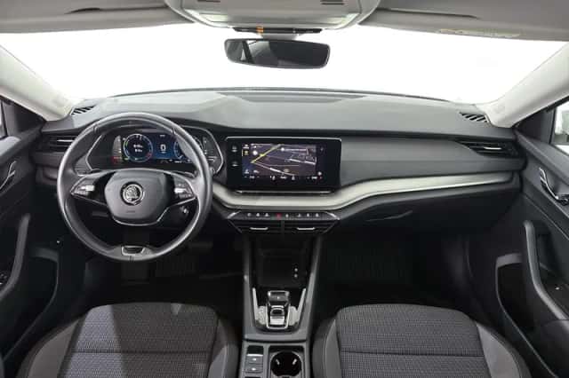 Škoda Octavia (2022) thumbnail 7
