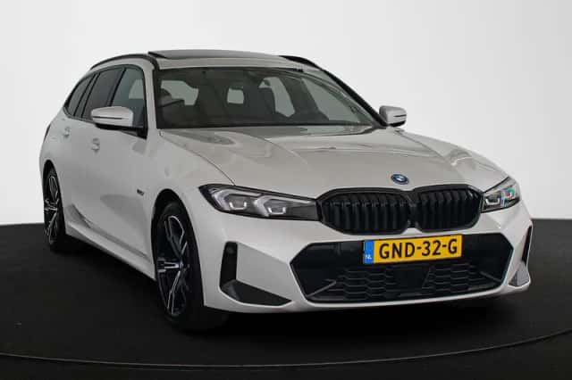 BMW 3-Serie (2022) thumbnail 2