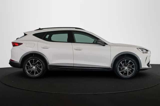 CUPRA Formentor (2023) thumbnail 31