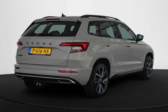 Škoda Karoq (2022) thumbnail 3