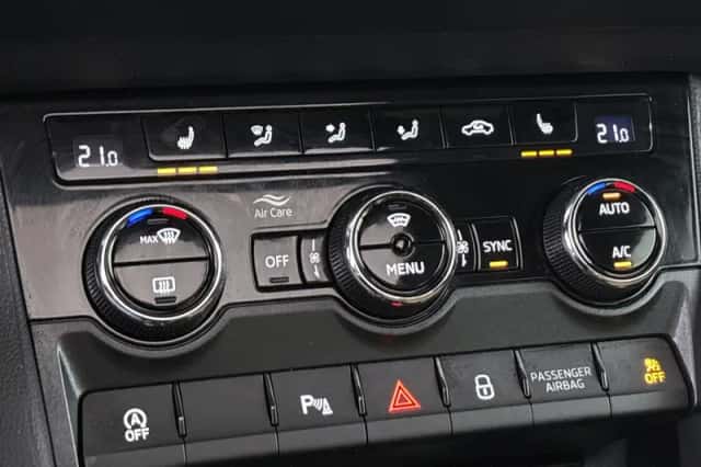 Škoda Karoq (2022) thumbnail 24