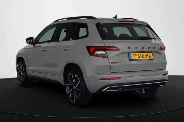 Škoda Karoq (2022) thumbnail 4