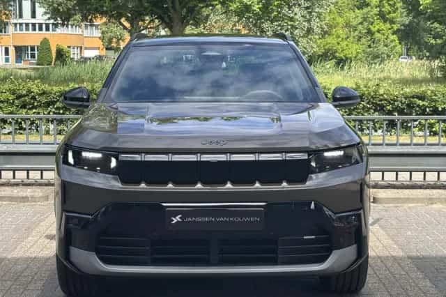 Jeep Compass (2026) thumbnail 2