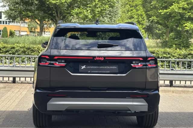 Jeep Compass (2026) thumbnail 6