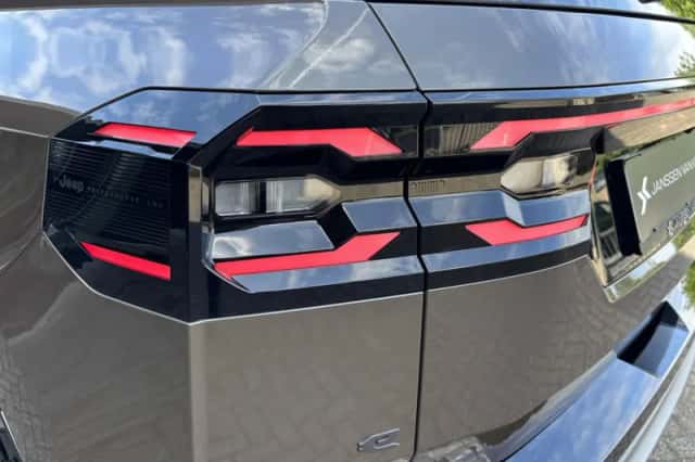 Jeep Compass (2026) thumbnail 9