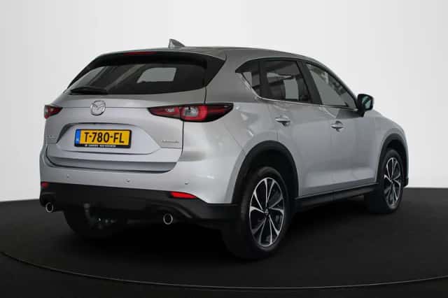 Mazda CX-5 (2023) thumbnail 3