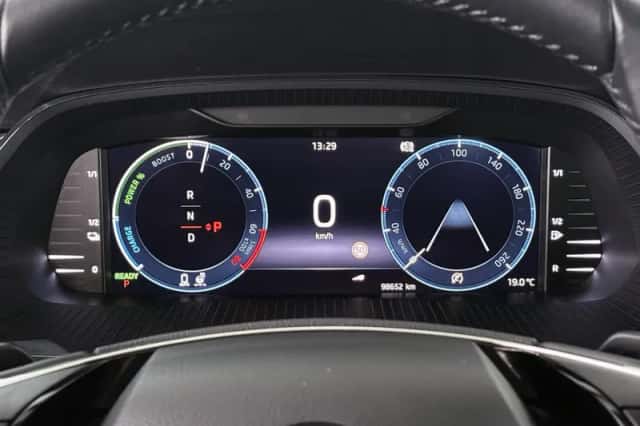 Škoda Octavia (2023) thumbnail 12