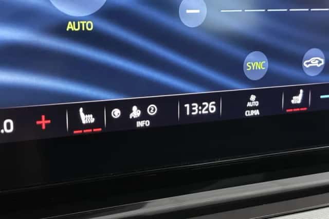 Škoda Octavia (2023) thumbnail 26
