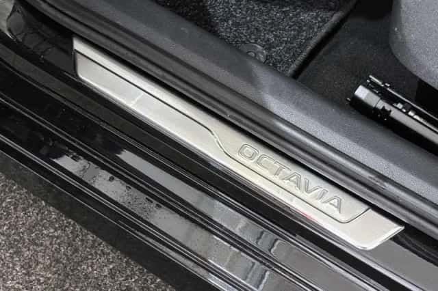Škoda Octavia (2023) thumbnail 28