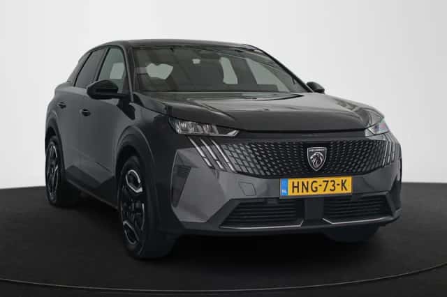 Peugeot e-3008 (2025) thumbnail 2