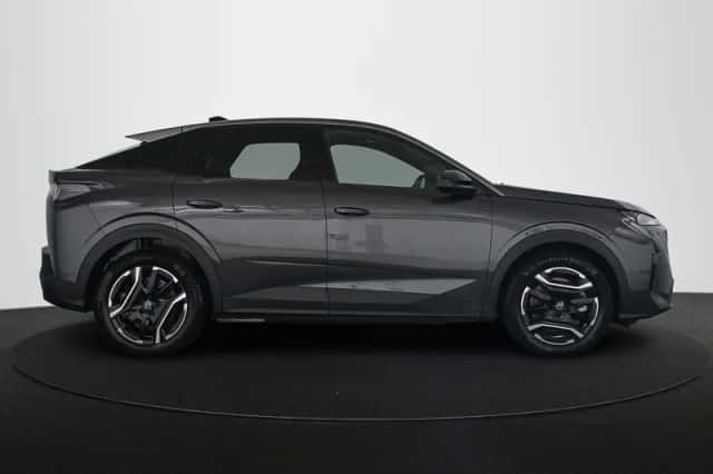 Peugeot e-3008 (2025) thumbnail 31