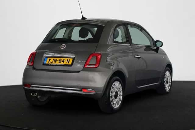 Fiat 500 (2022) thumbnail 3