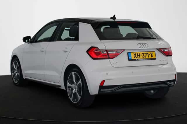 Audi A1 (2019) thumbnail 4