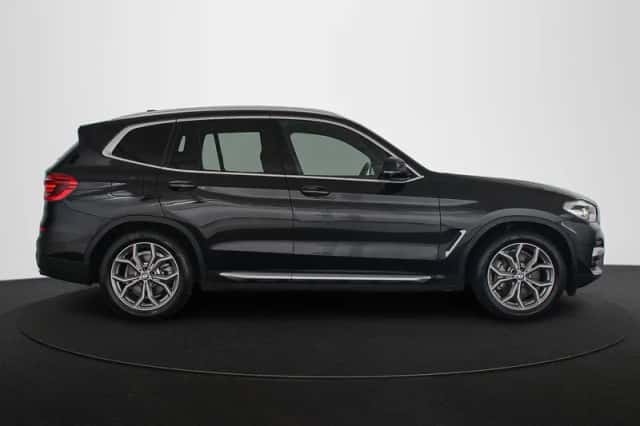 BMW X3 (2021) thumbnail 33