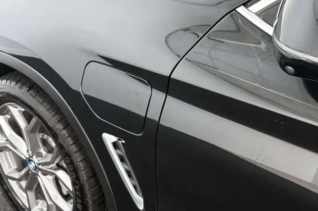BMW X3 (2021) thumbnail 42