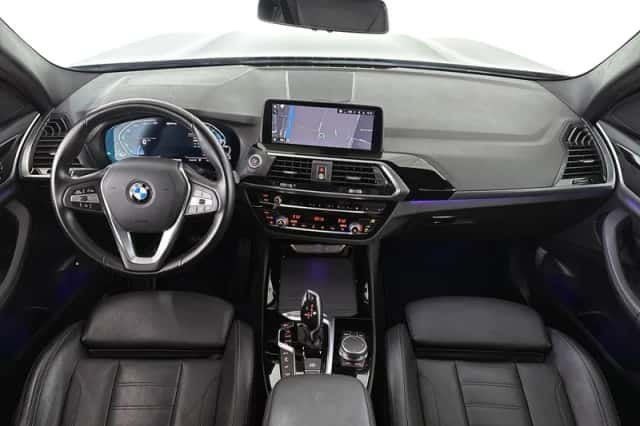 BMW X3 (2021) thumbnail 7