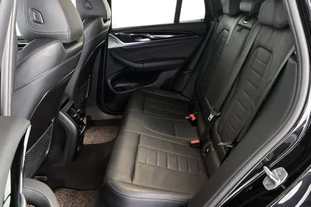 BMW X3 (2021) thumbnail 8