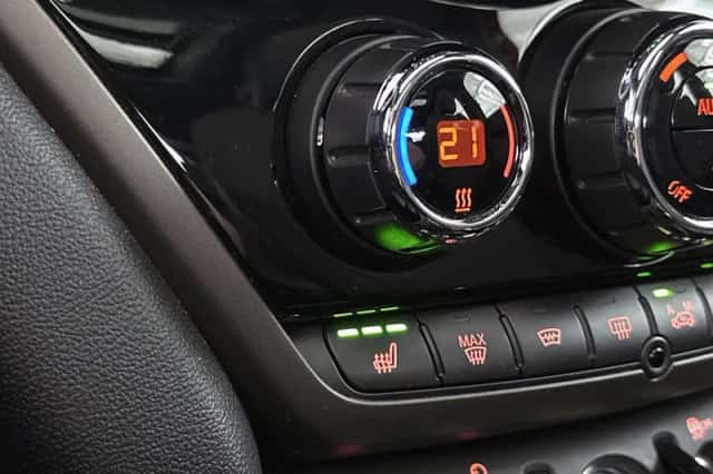 MINI Countryman (2022) thumbnail 25