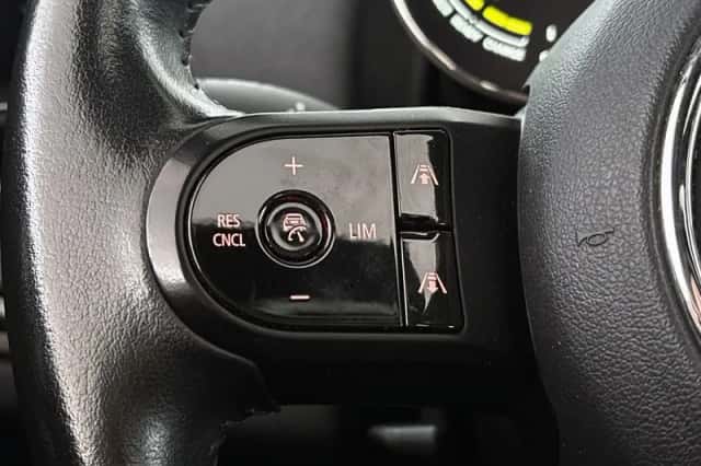 MINI Countryman (2022) thumbnail 32