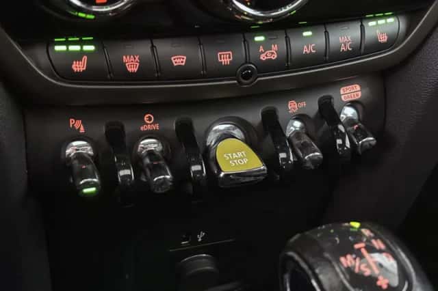 MINI Countryman (2022) thumbnail 42