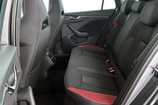 Škoda Kamiq (2022) thumbnail 9