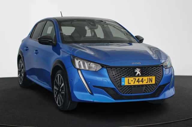Peugeot 208 (2021) thumbnail 2